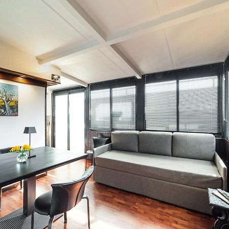 Mikka Studios: Luxury Apartment Барі Екстер'єр фото