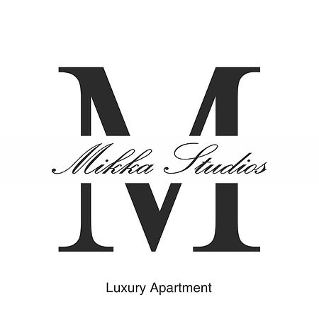 Mikka Studios: Luxury Apartment Барі Екстер'єр фото
